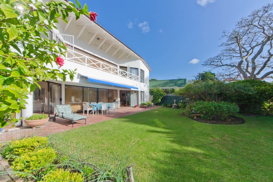 4 Bedroom Property for Sale in Leisure Isle Western Cape